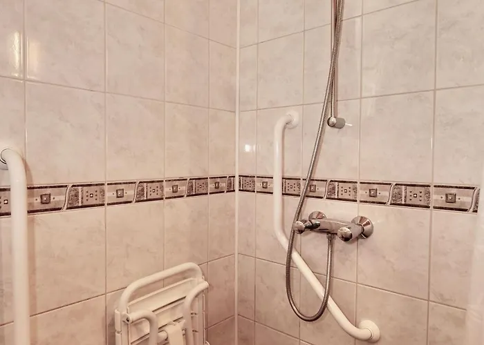 Les Cobadena-borda Pays Basque *